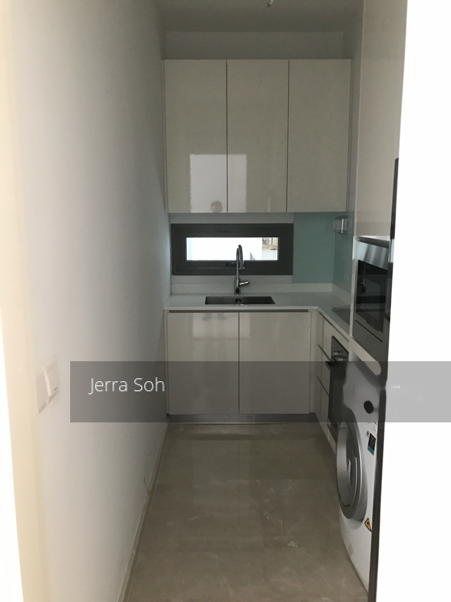 Kingsford . Hillview Peak (D23), Condominium #139198412